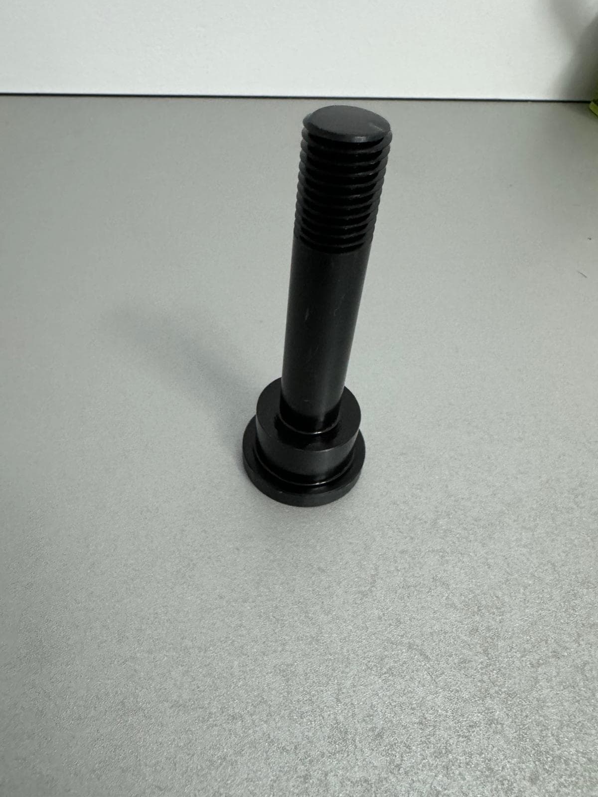 Brunare la temperatură ambientală pentru piese de dimensiuni mici